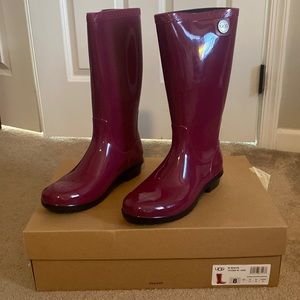 UGG Rainboots